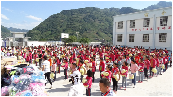 视频/我的资源/百姓公益(云南彝良花桥小学)/照片/DSC03783.JPG